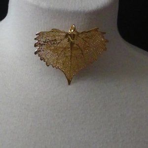 NWOT Real leaf dipped in gold pendant/broach